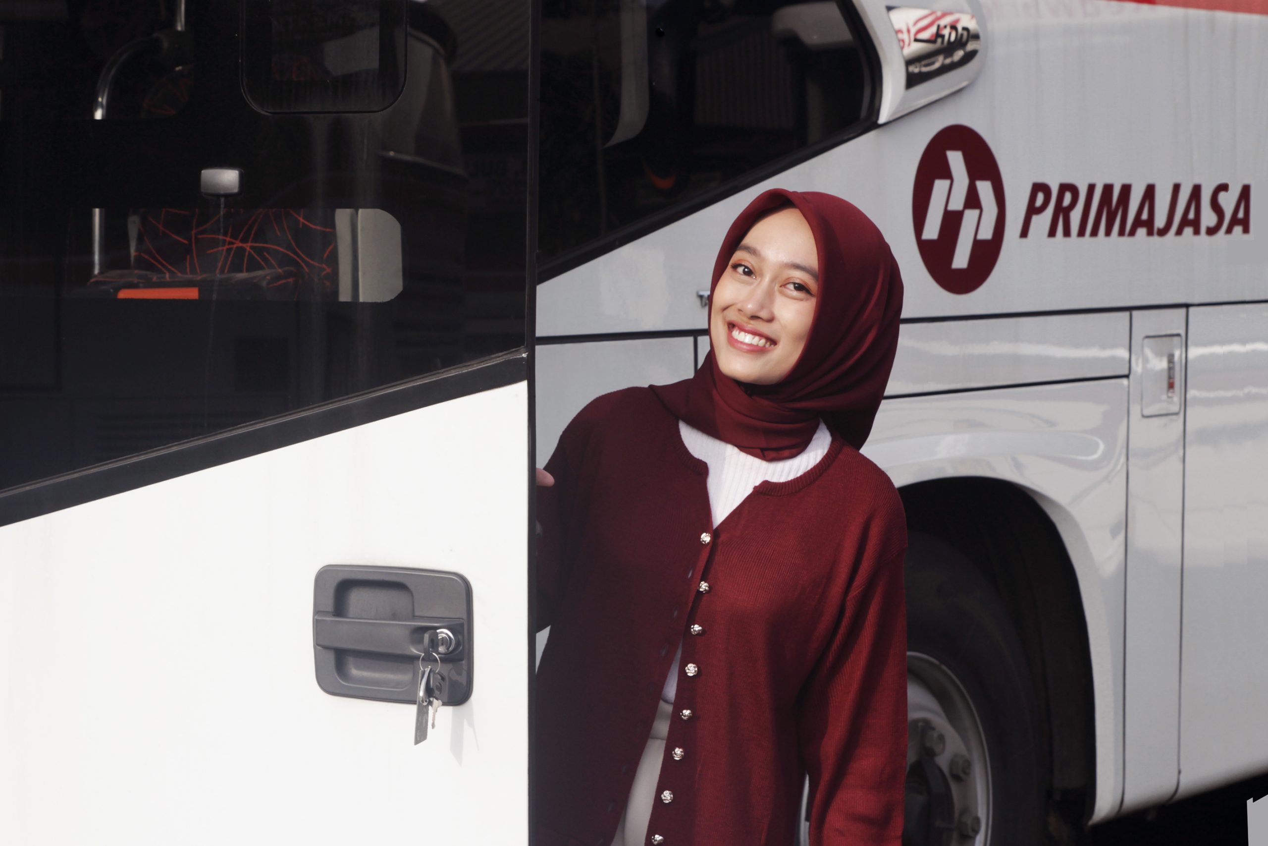 Guide to a Comfortable Homecoming: Primajasa Bus Service to Garut from Jakarta and Bekasi